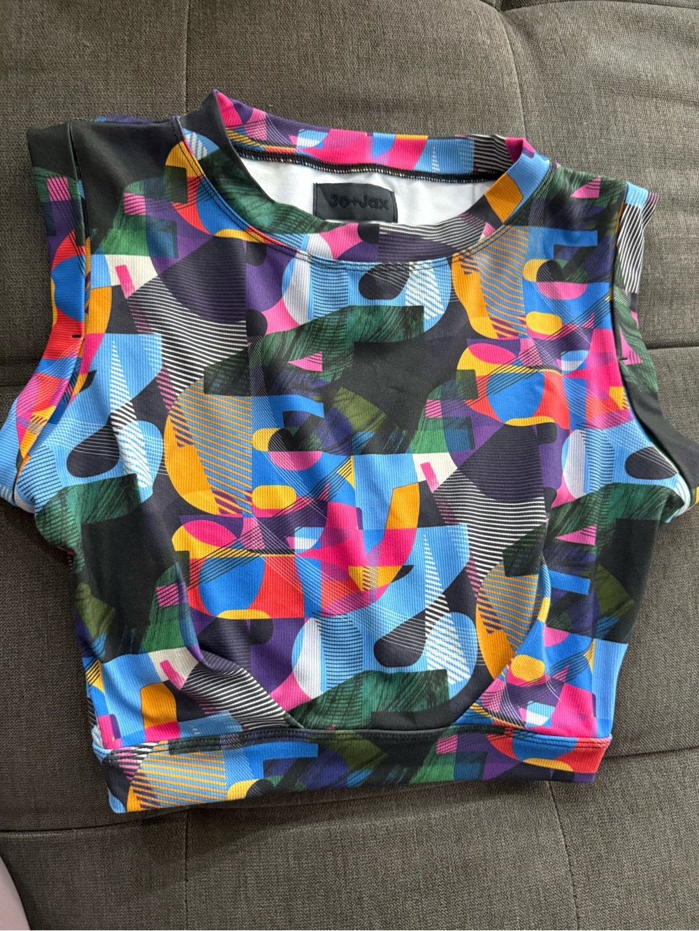Jo + Jax Free Spirit Tee Graffiti Multicolor Geometric Crop Top Youth Size 12